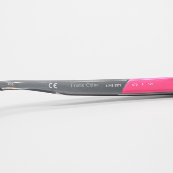 NEW NIKE KID’S EYEGLASSES NIKE 5572 070 NEW EYEWEAR NIKE - Picture 7 of 8